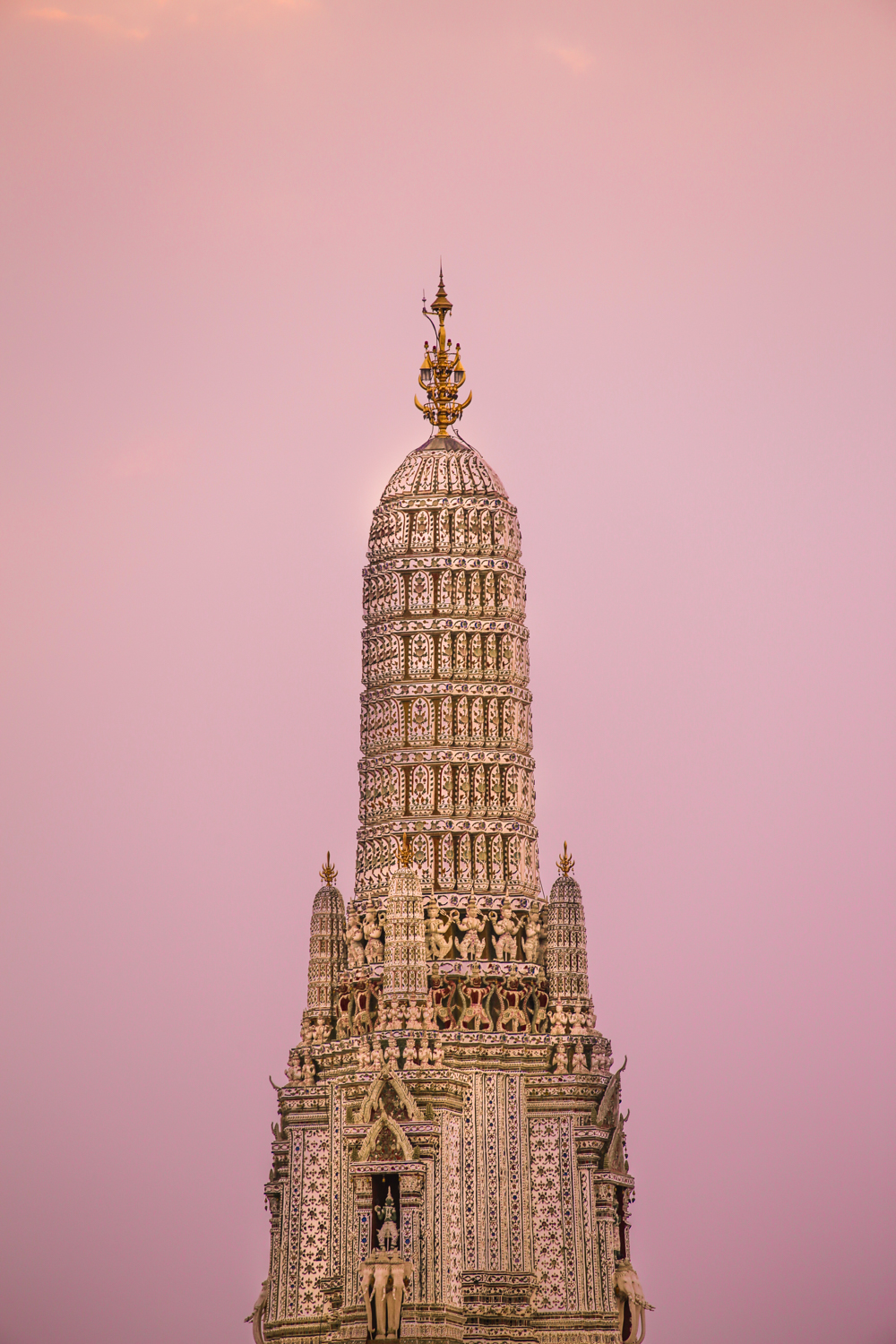 Temple of Dawn in Bangkok Thailand @howfarfromhome