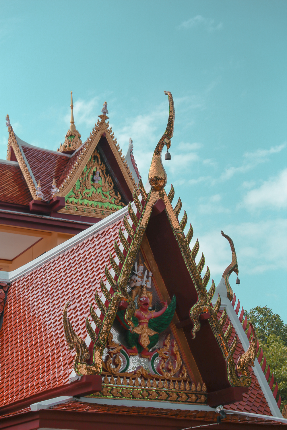 Temples in Thailand @howfarfromhome