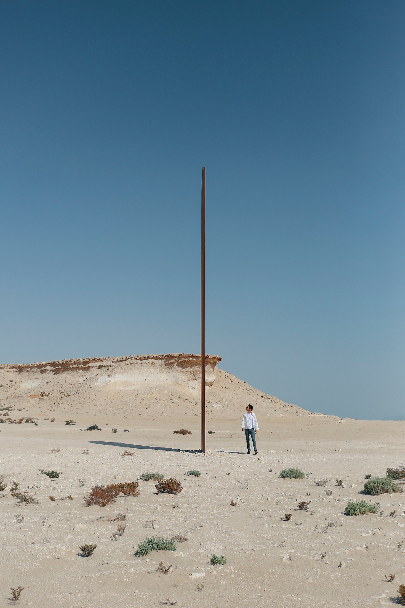 East-West/West-East sculpture, Qatar