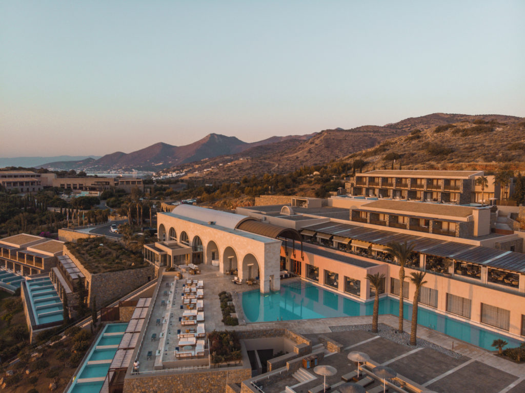 Luxury Hotels & Resorts | How Far From Home