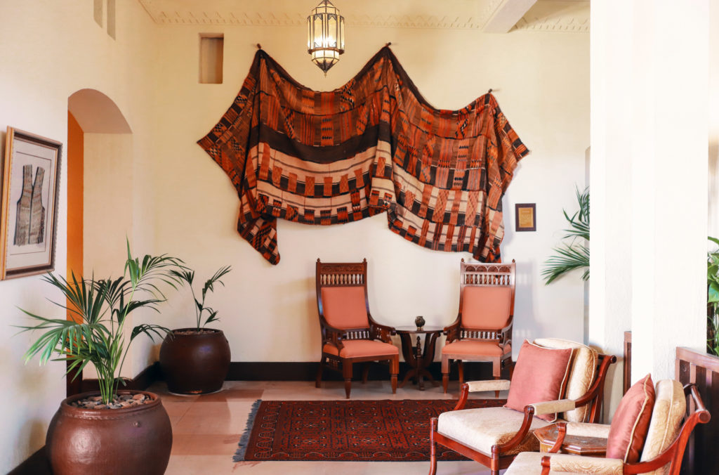 Luxury Hotels & Resorts | How Far From Home