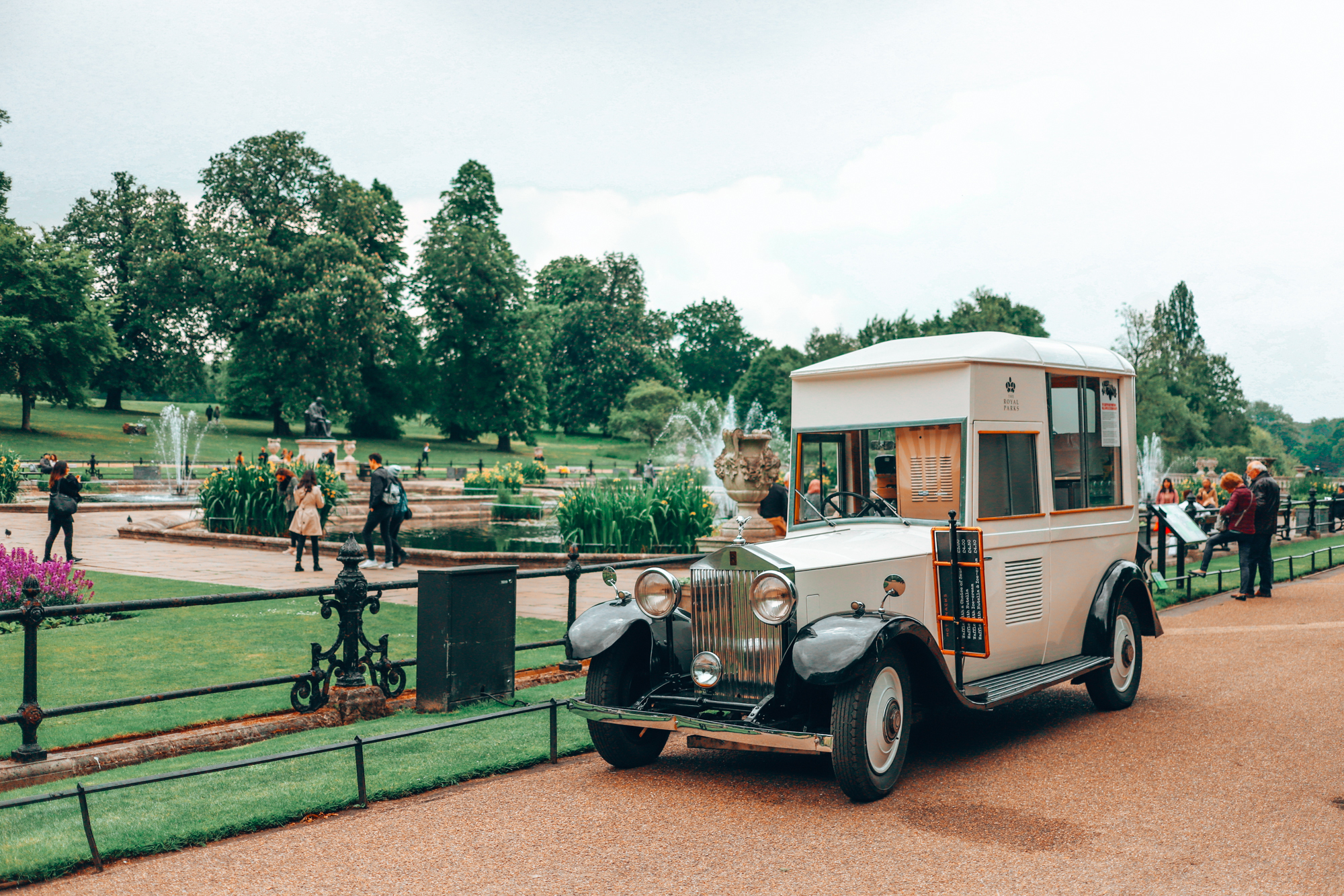London Park and Pub Crawl | How Far From Home