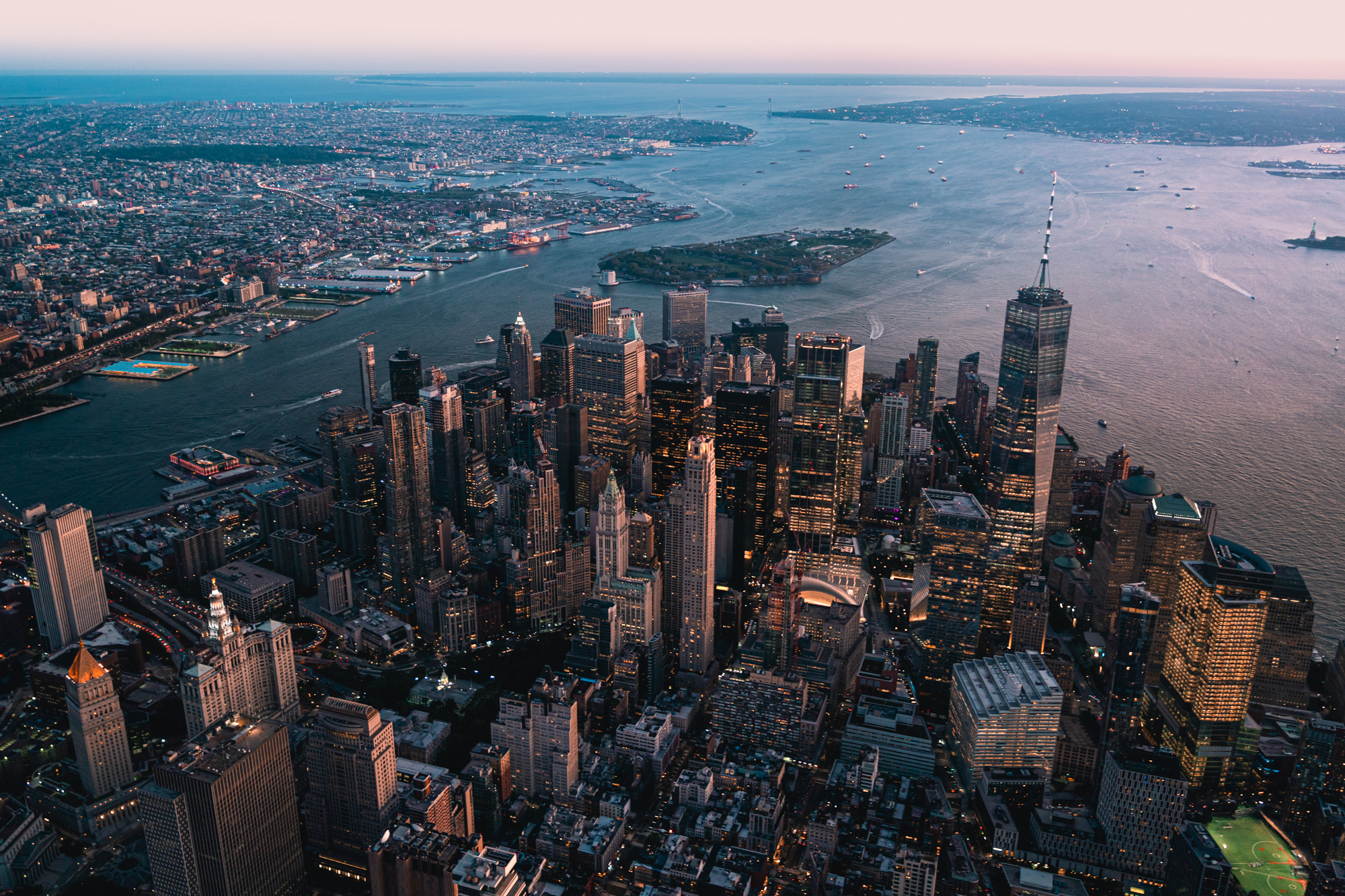 Helicopter Flight, New York 5 Day Itinerary | How Far From Home