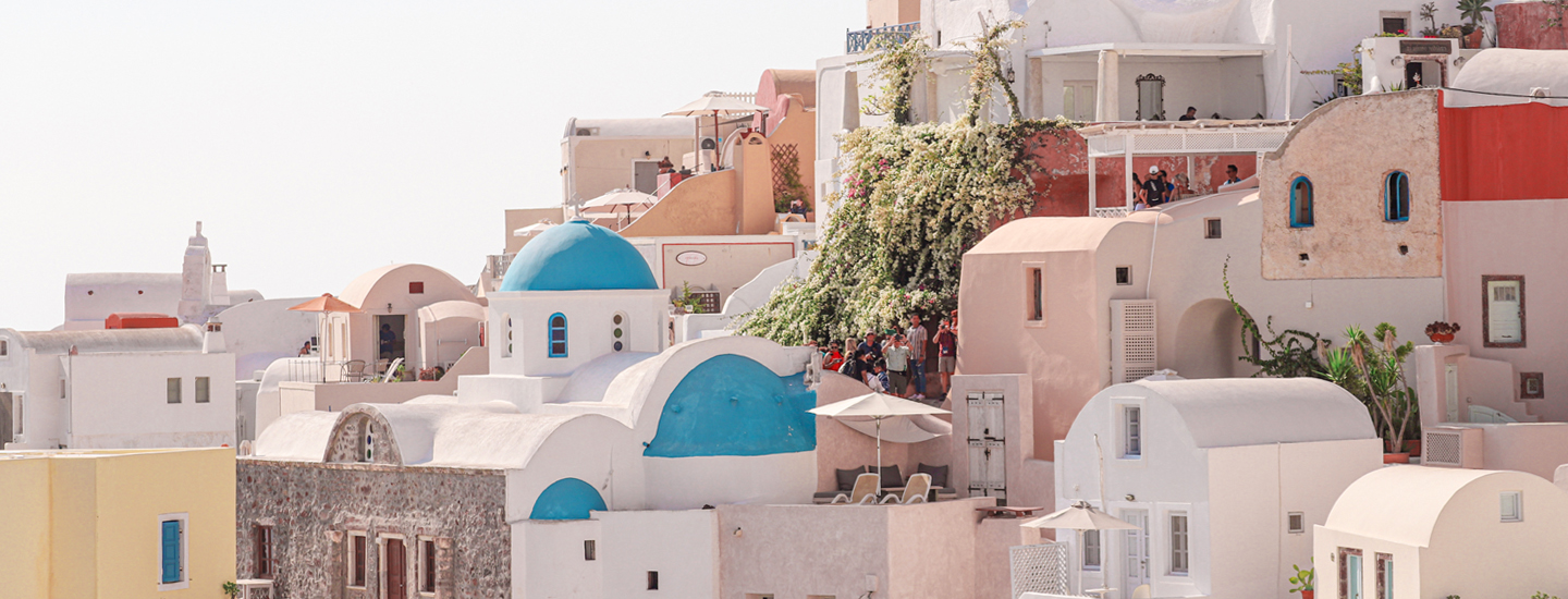 Run A Business While Traveling The World | How Far From Home