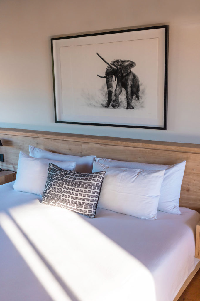 Luxury Hotels & Resorts | How Far From Home