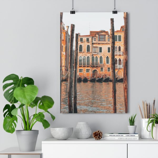 Resting Gondolas - Image 6