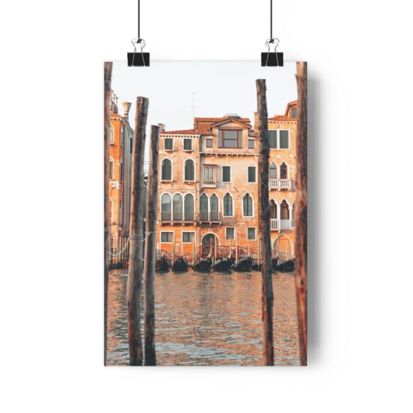 Resting Gondolas - Image 5
