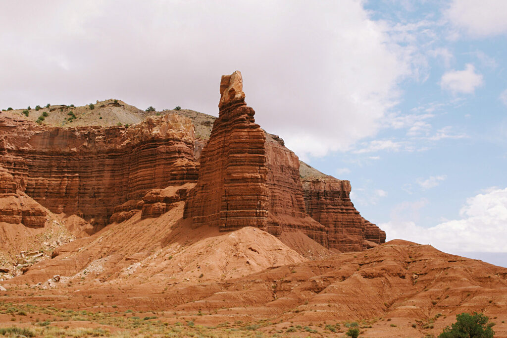 The Top Weekend Getaways For Adventurous Couples In U.S.A. | How Far From Home